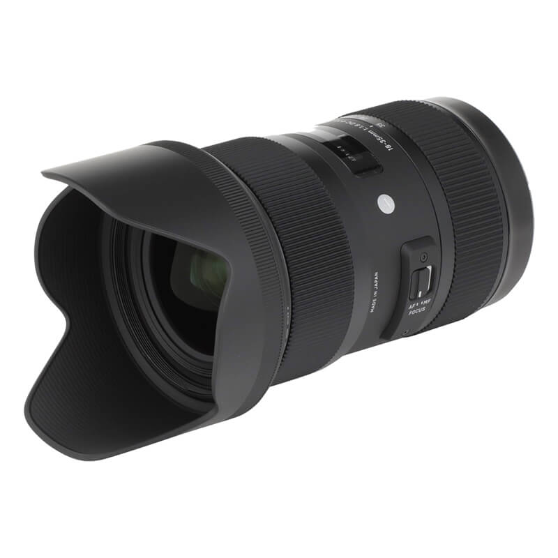 Sigma-18-35mm-F1.8-Lens